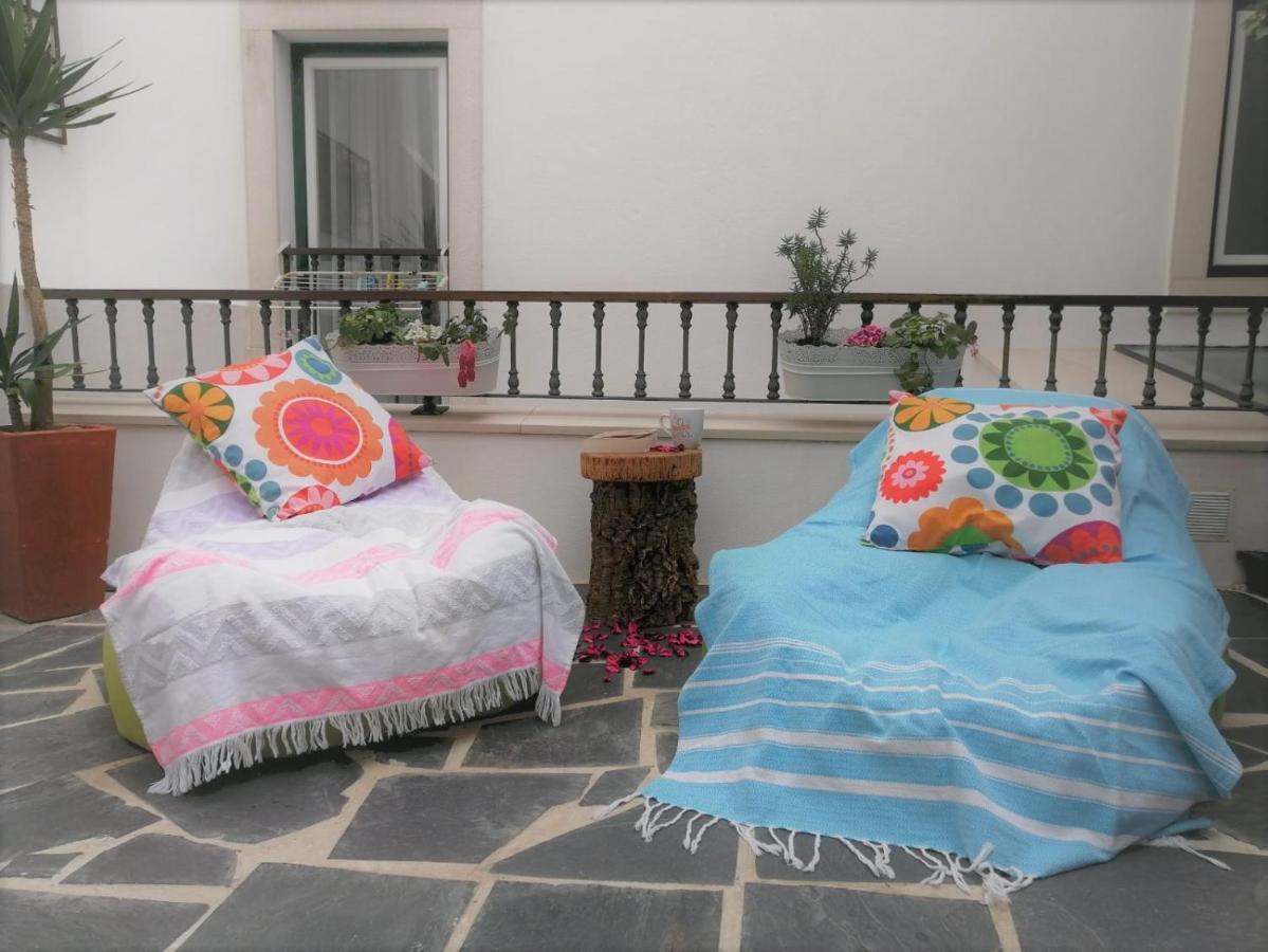 Courtyard House - Sun, Barbecue, Beach Sesimbra Eksteriør billede